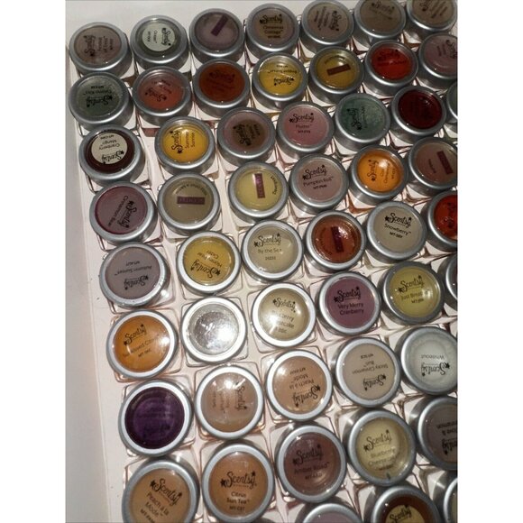 Scentsy Lot of 63 Mini Party Testers Wax Melts Samples. Mixed Scents - Picture 4 of 4